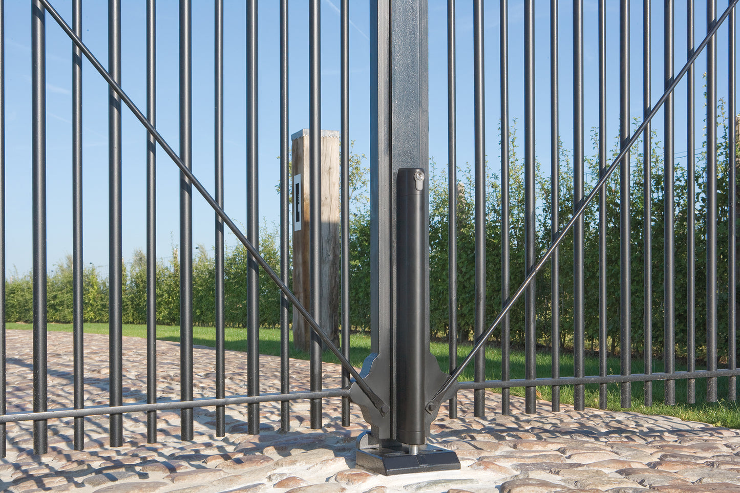 locinox-ogs-grondstop-sfeer hek-kopen