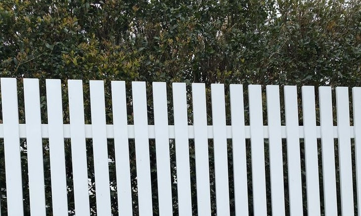 De levensduur van tuinafscheidingen: Wat mag je verwachten?