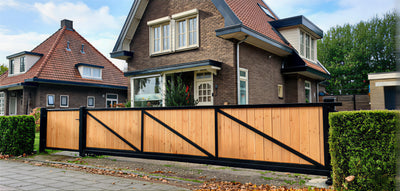 Schuifpoort met houtinleg Excl. houten planken