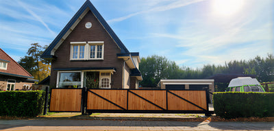 Schuifpoort met houtinleg Excl. houten planken