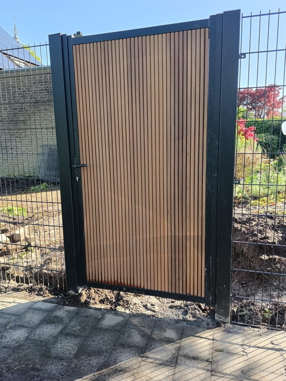 Pluteo Enkele poort met hout Ayous hek-kopen