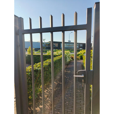 spijlen looppoort doorgestoken