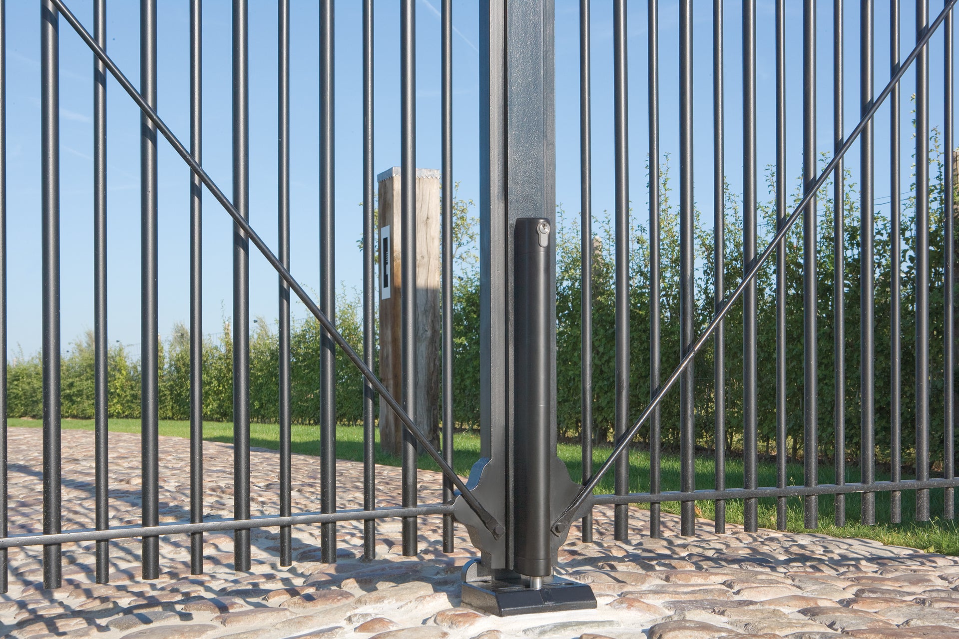 locinox-ogs-grondstop-sfeer hek-kopen