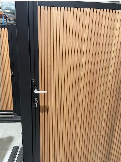 Pluteo Enkele poort met hout Ayous hek-kopen